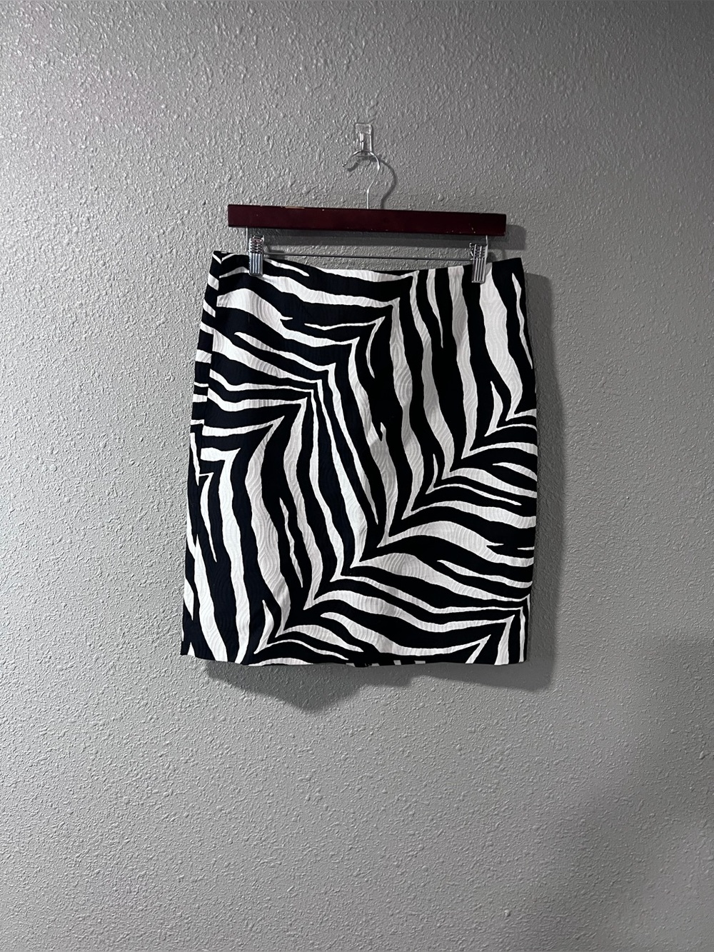 Talbots Black and White Zebra Print Skirt